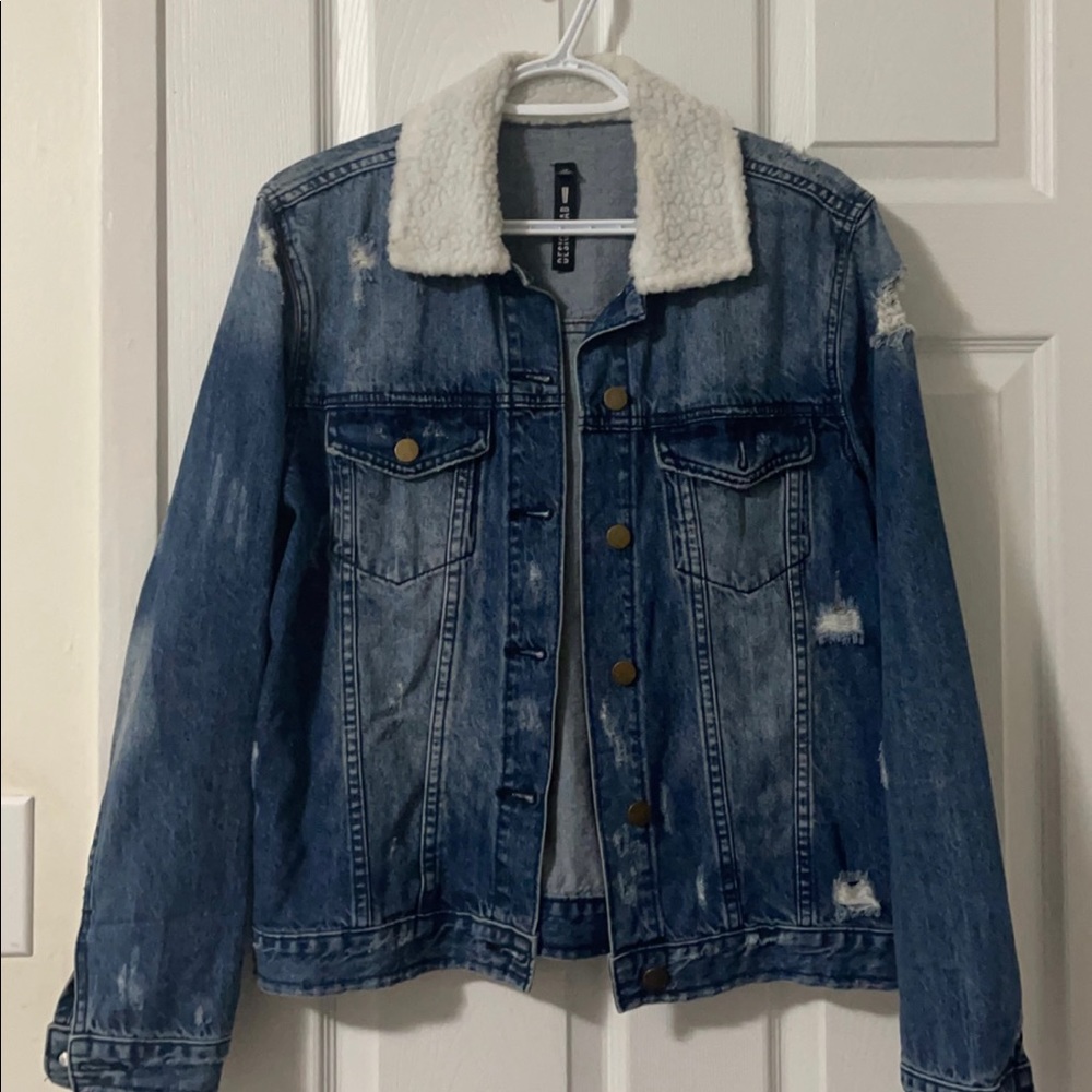 Jean jacket - Picture 2 of 2